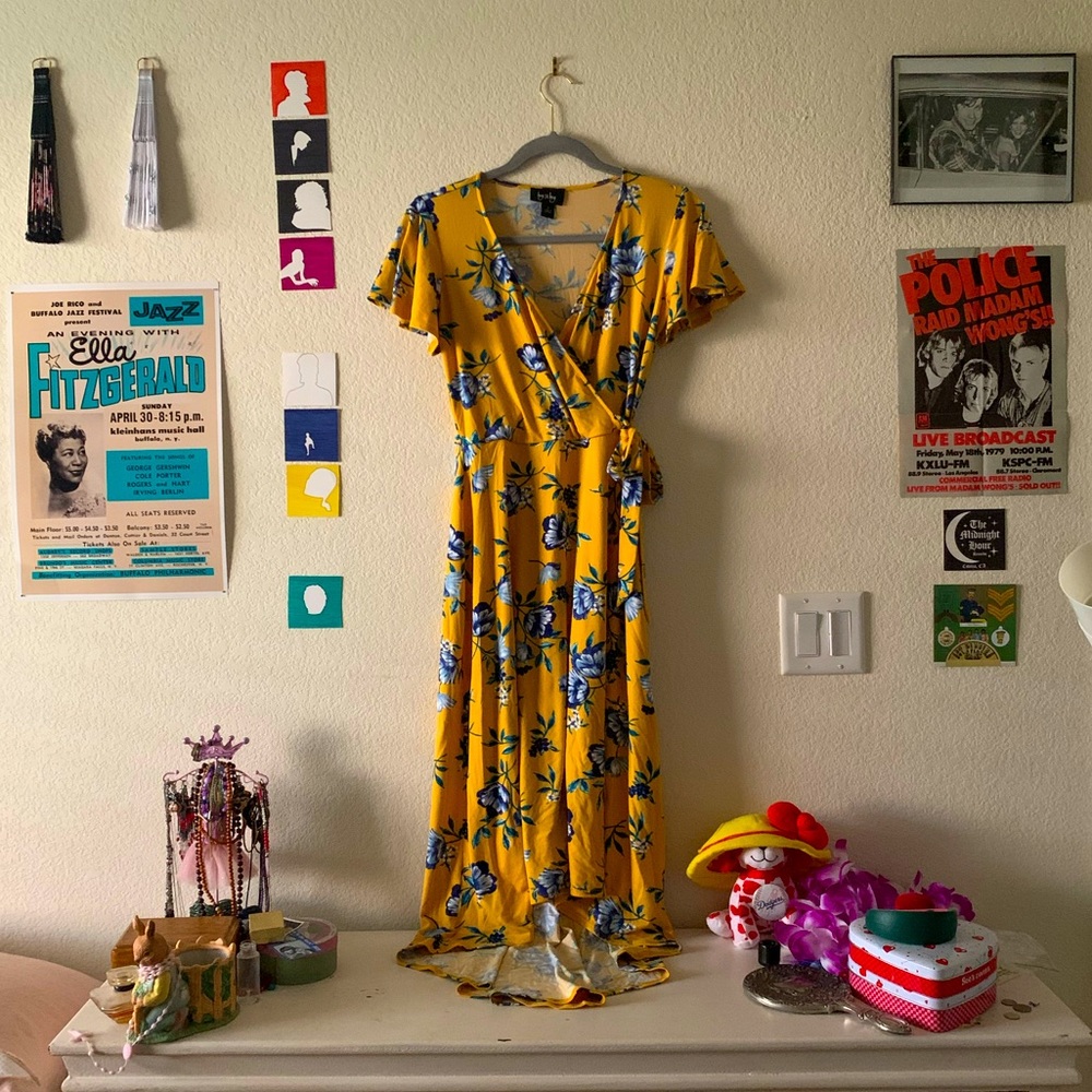 High Low Yellow Floral Dress with Side Tie & Short Sleeves